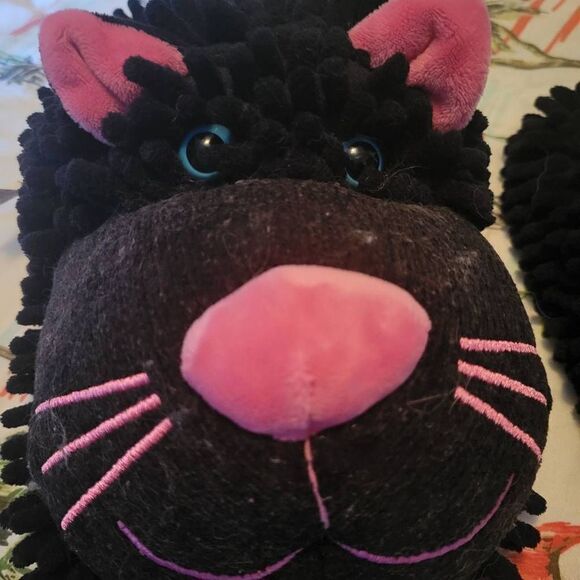 Aroma Home® Fuzzy Friends Cat Slippers - Picture 4 of 7